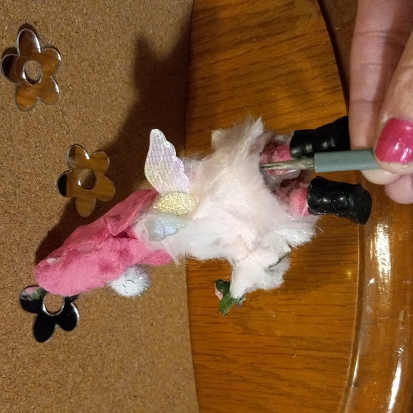 "Every home should own a knome."Cute angel knome Valentine barbie color theme 6" - Picture 7 of 7